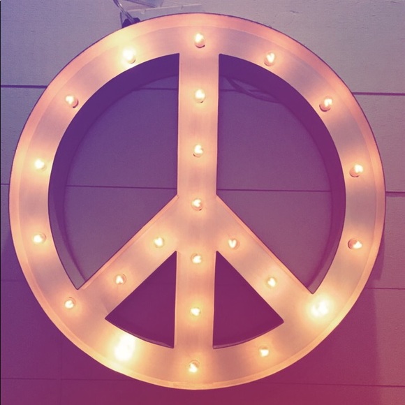 Meet your Posher, Lindsey - Picture 1 of 1